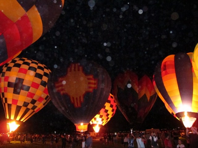 hot_air_balloon_orbs_4_cheyenne_macmasters-800x600